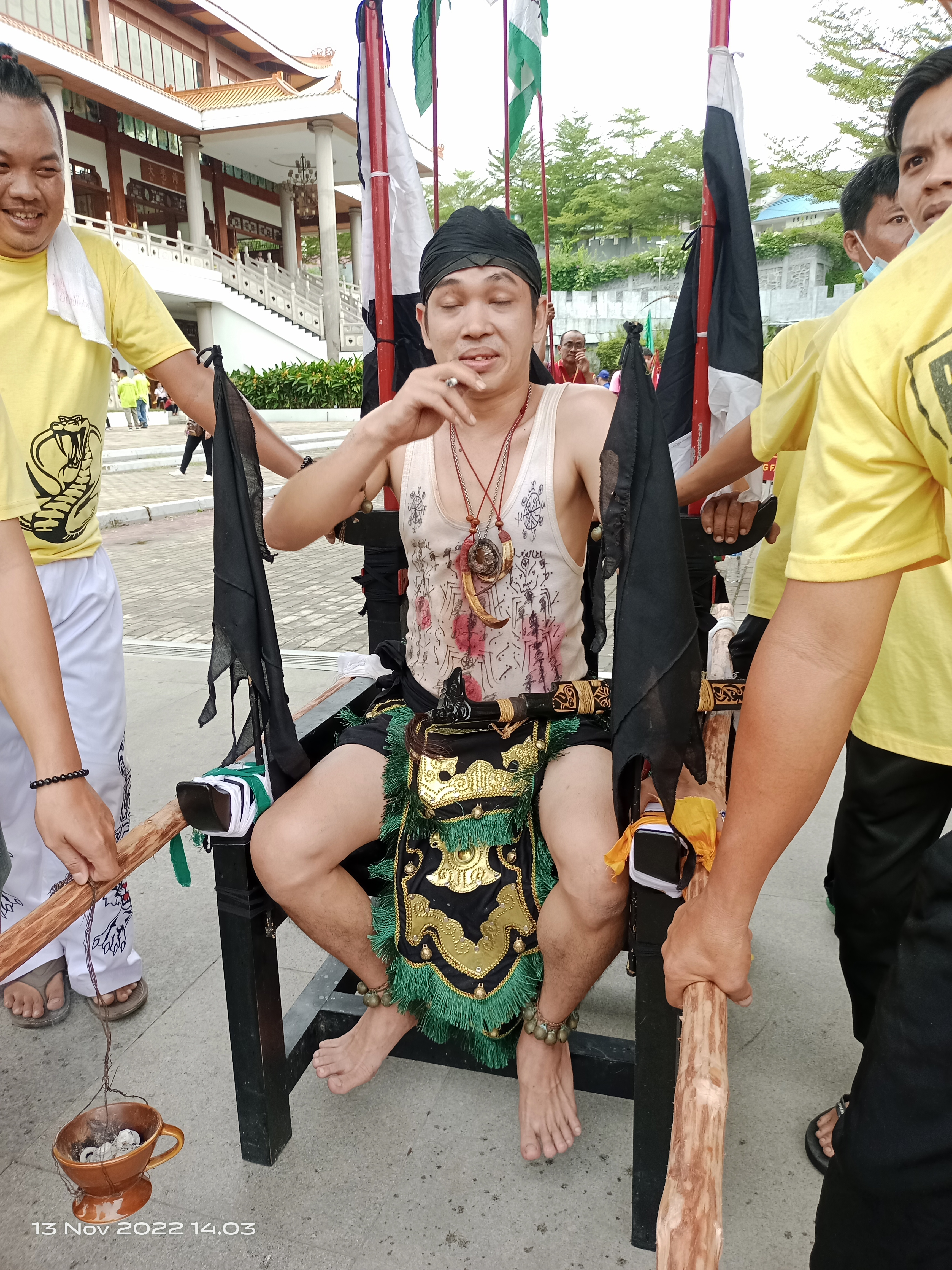 Foto Tandu Pisau / To Khiau