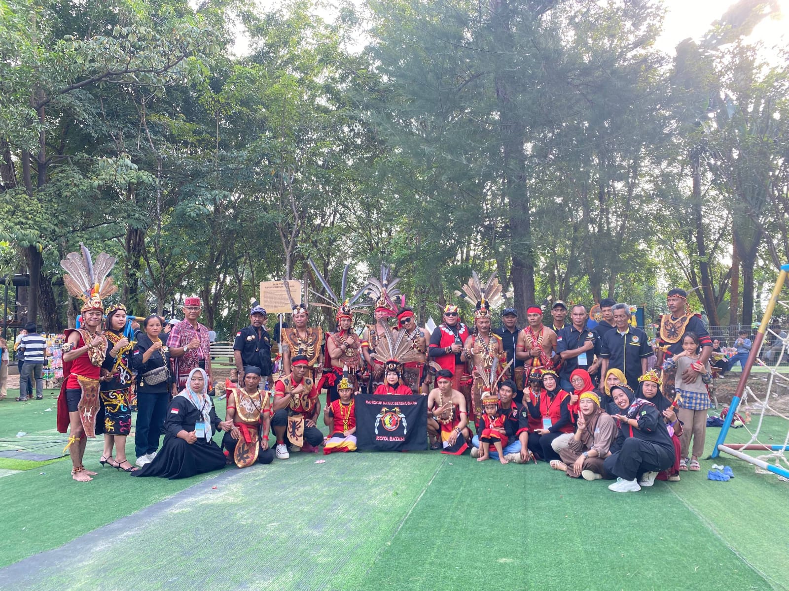 Foto Rangkup Dayak Bersaudara (RDB)